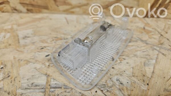 rrr-part-2055-554d9bccb0333c47756937cc3bbd3692 Volvo V70 Boot/trunk interior light