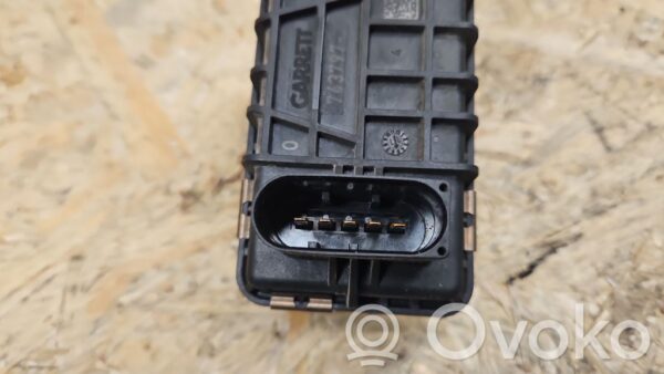 Jeep Grand Cherokee Turbine electric control actuator