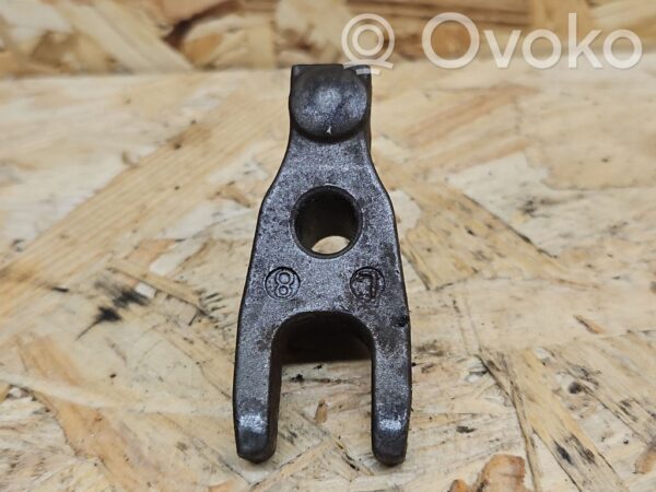 Jeep Grand Cherokee Fuel Injector clamp holder
