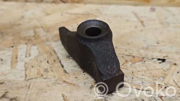 Jeep Grand Cherokee Fuel Injector clamp holder