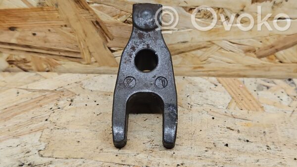 Jeep Grand Cherokee Fuel Injector clamp holder