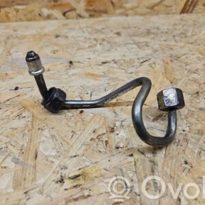 Jeep Grand Cherokee Fuel line pipe