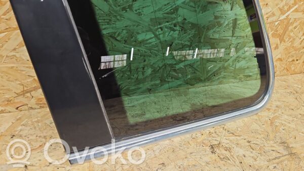 rrr-part-2128-8469a4203c08614609cacc4f53bd7359 Volkswagen Touareg I Rear side window