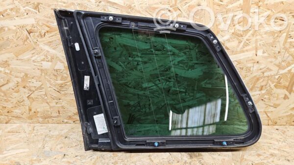 rrr-part-2129-b75a1e0f2d678305ae7d8c5e9a0c25f4 Volkswagen Touareg I Rear side window