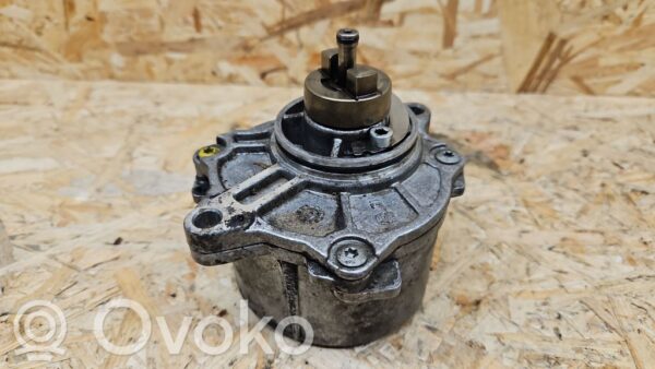Mercedes-Benz S W221 Vaakumpump