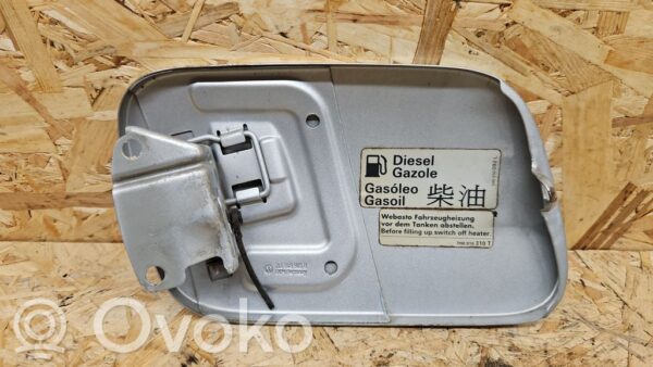 rrr-part-2137-2a4b300208c73732880b8faa65cb0537 Volkswagen Touareg I Fuel tank cap
