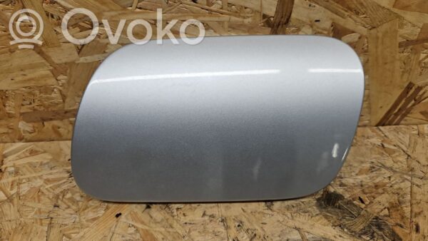 rrr-part-2137-2f615d204f5f038932f003e8ac96e9e0 Volkswagen Touareg I Fuel tank cap