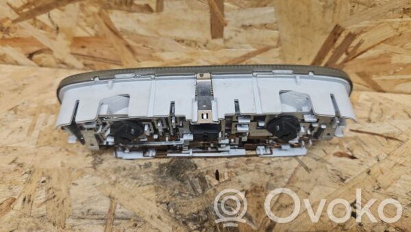rrr-part-2163-9b1b2a13bd90940fecf5b62ea9f1b8f7 Ford Galaxy Other interior light