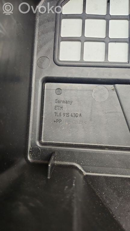 Volkswagen Touareg I Battery box tray