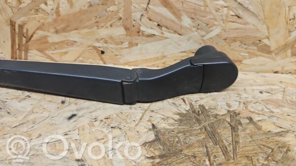 rrr-part-2198-aedcb46213faecd1247f445bd4e2378c Jeep Grand Cherokee Front wiper blade arm