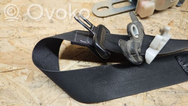 Jeep Grand Cherokee Front seatbelt