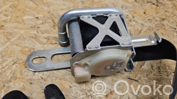 Jeep Grand Cherokee Front seatbelt
