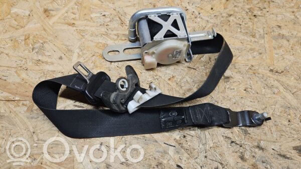 Jeep Grand Cherokee Front seatbelt