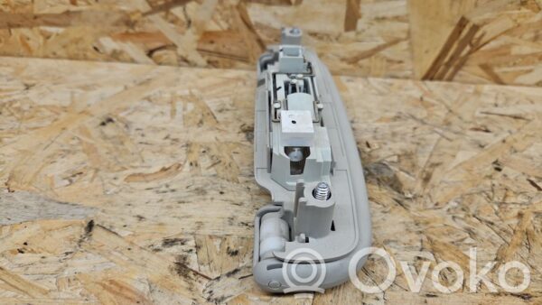 rrr-part-2239-bb9ff9d77a6c8cf6e16c1a0b5512a7dd Jeep Grand Cherokee Tagumine sisemine lae käepide