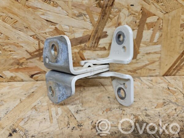 rrr-part-2247-d5bc74097ac37f1d06b90010600963c4 Jeep Grand Cherokee Rear door upper hinge