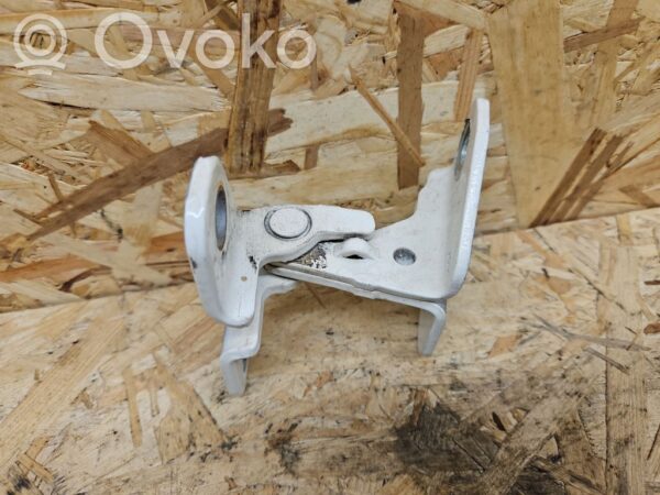 rrr-part-2247-e687a371d98b0f9513456cf400087967-1 Jeep Grand Cherokee Rear door upper hinge