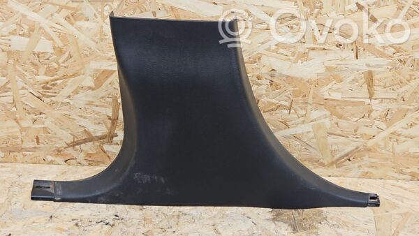rrr-part-2263-8a6e1dffd245b7f192d940844af9cb74 Jeep Grand Cherokee (B) pillar trim (bottom)