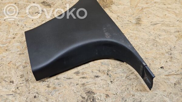 rrr-part-2263-a320b2ea93e25a73d9c817121a93088b Jeep Grand Cherokee (B) pillar trim (bottom)