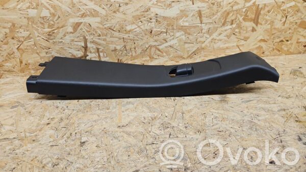 rrr-part-2264-7d2305154147d10c8364f4dfba7d0691 Jeep Grand Cherokee (B) pillar trim (top)