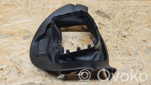 Jeep Grand Cherokee Steering wheel column trim
