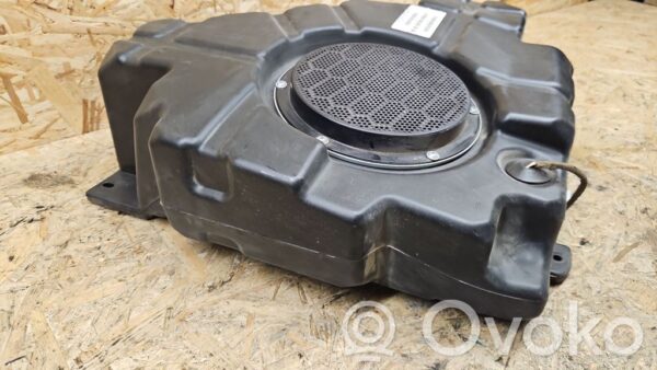 Jeep Grand Cherokee Subwoofer speaker