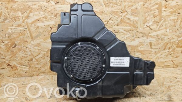 Jeep Grand Cherokee Subwoofer speaker