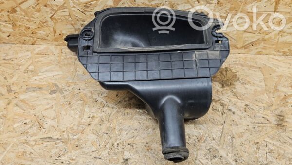 rrr-part-2280-087a5863b3f38851b70c830764cdf838 Jeep Grand Cherokee Air intake duct part