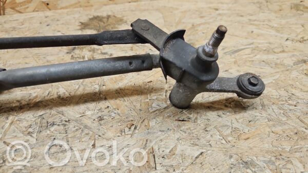 Jeep Grand Cherokee Front wiper linkage and motor