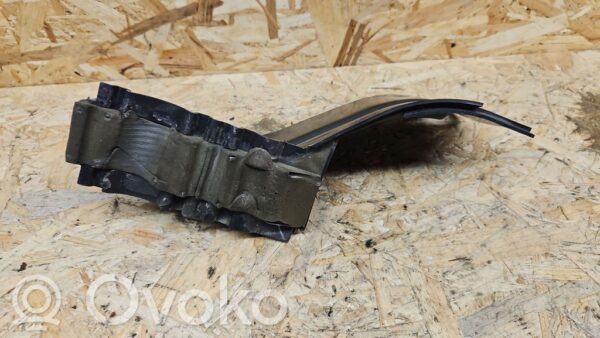Jeep Grand Cherokee Other engine bay part
