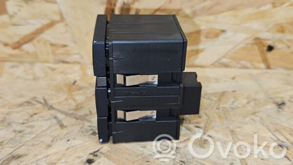 rrr-part-2378-6f08dd5eb3e5f30b3fb6638a2a7d6793 Audi A6 S6 C6 4F Panel lighting control switch