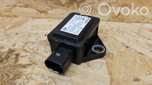 rrr-part-2394-d2ab2e93f967c89d8ef2d1b27a457f08 Audi A6 S6 C6 4F ESP acceleration yaw rate sensor