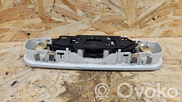 rrr-part-2432-218d542ecad99d1851372974408f8dfc Audi A6 S6 C6 4F Rear seat light