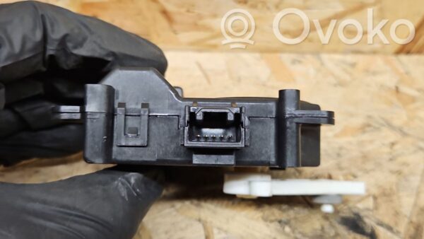 rrr-part-2441-25c1ae3c807eabf07ea0cff1bf116cce Lexus IS 220D-250-350 Air flap motor/actuator