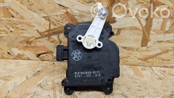rrr-part-2441-fa8aac4d7c8571e08c11efb8c2dd2e91 Lexus IS 220D-250-350 Air flap motor/actuator
