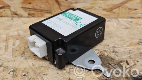 rrr-part-2448-5dbe0583c4e3403a879fa88e0e461410 Lexus IS 220D-250-350 Door control unit/module