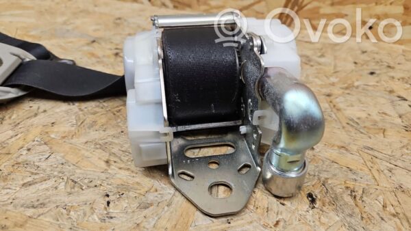rrr-part-2457-4b5c125e0c6572681b47bda1f9cda5bb Lexus IS 220D-250-350 Front seatbelt
