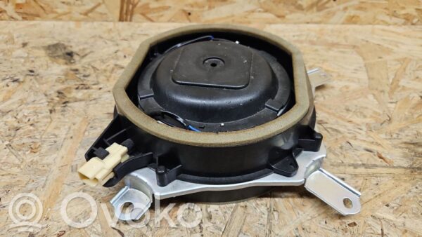 rrr-part-2486-b38b205be2b18bcd889f87241b171cd8 Lexus IS 220D-250-350 Parcel shelf speaker