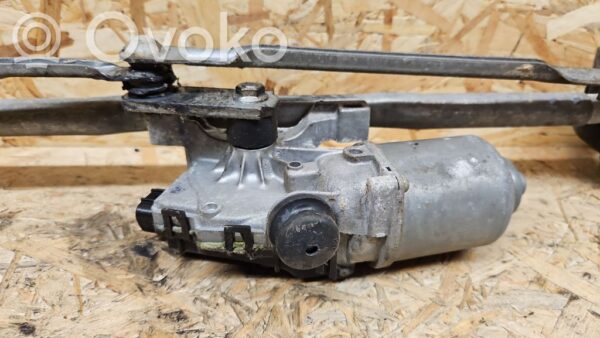 rrr-part-2507-0772bc0ad45043ed5e954891a274e1de Lexus IS 220D-250-350 Front wiper linkage and motor