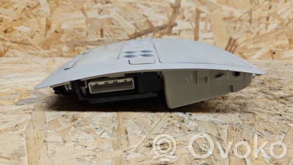 rrr-part-2509-5ced886b222812fdf4d3c075cd10c5b9 Lexus IS 220D-250-350 Front seat light