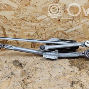 BMW 3 E90 E91 Front wiper linkage and motor
