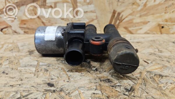 Audi A6 S6 C6 4F Coolant heater control valve