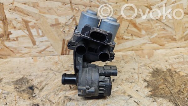 Audi A6 S6 C6 4F Coolant heater control valve