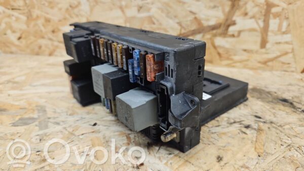 rrr-part-2534-2914ce07f133a04c1b45f19ab737420c Mercedes-Benz CLS C219 Fuse module