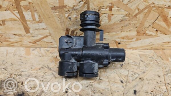 Mercedes-Benz CLS C219 Electric auxiliary coolant/water pump