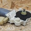 Mercedes-Benz CLS C219 Front door window regulator motor