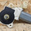 Mercedes-Benz CLS C219 Front door window regulator motor