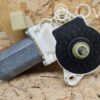Mercedes-Benz CLS C219 Front door window regulator motor