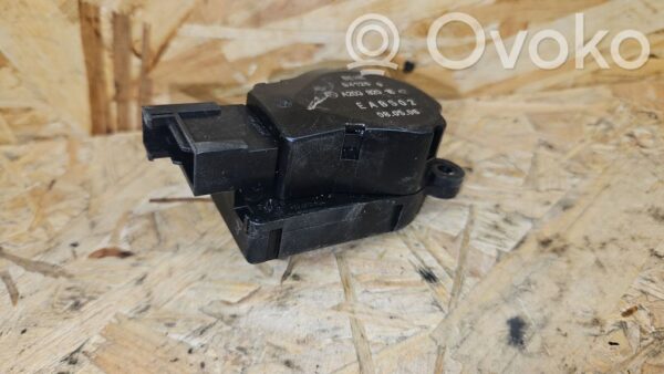 Mercedes-Benz CLS C219 Air flap motor/actuator