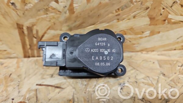 Mercedes-Benz CLS C219 Air flap motor/actuator