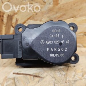 rrr-part-2561-990b5613518a9fb31bb36852b027df4d Mercedes-Benz CLS C219 Õhuklapi mootor/ajam